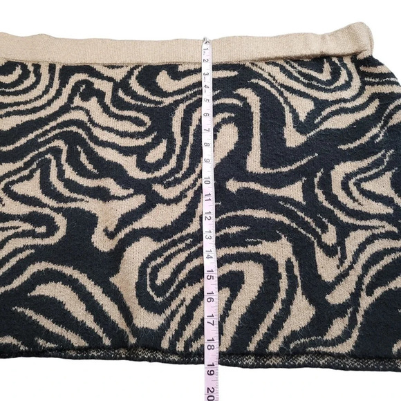 BP Women's Safari Swirl Sweater Skirt 4X Multicolor Knit Stretch Animal Print - Picture 6 of 8